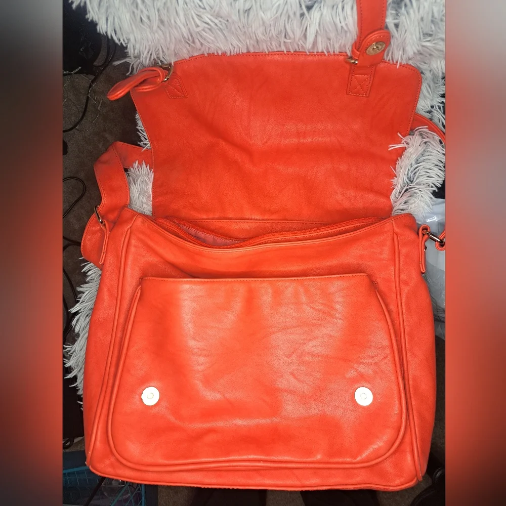 Roxy Red Womens Satchel Crossbody Purse Work/ School Bag Adjustable Straps